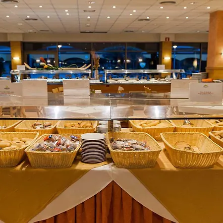 Hotel Mediterraneo 4*